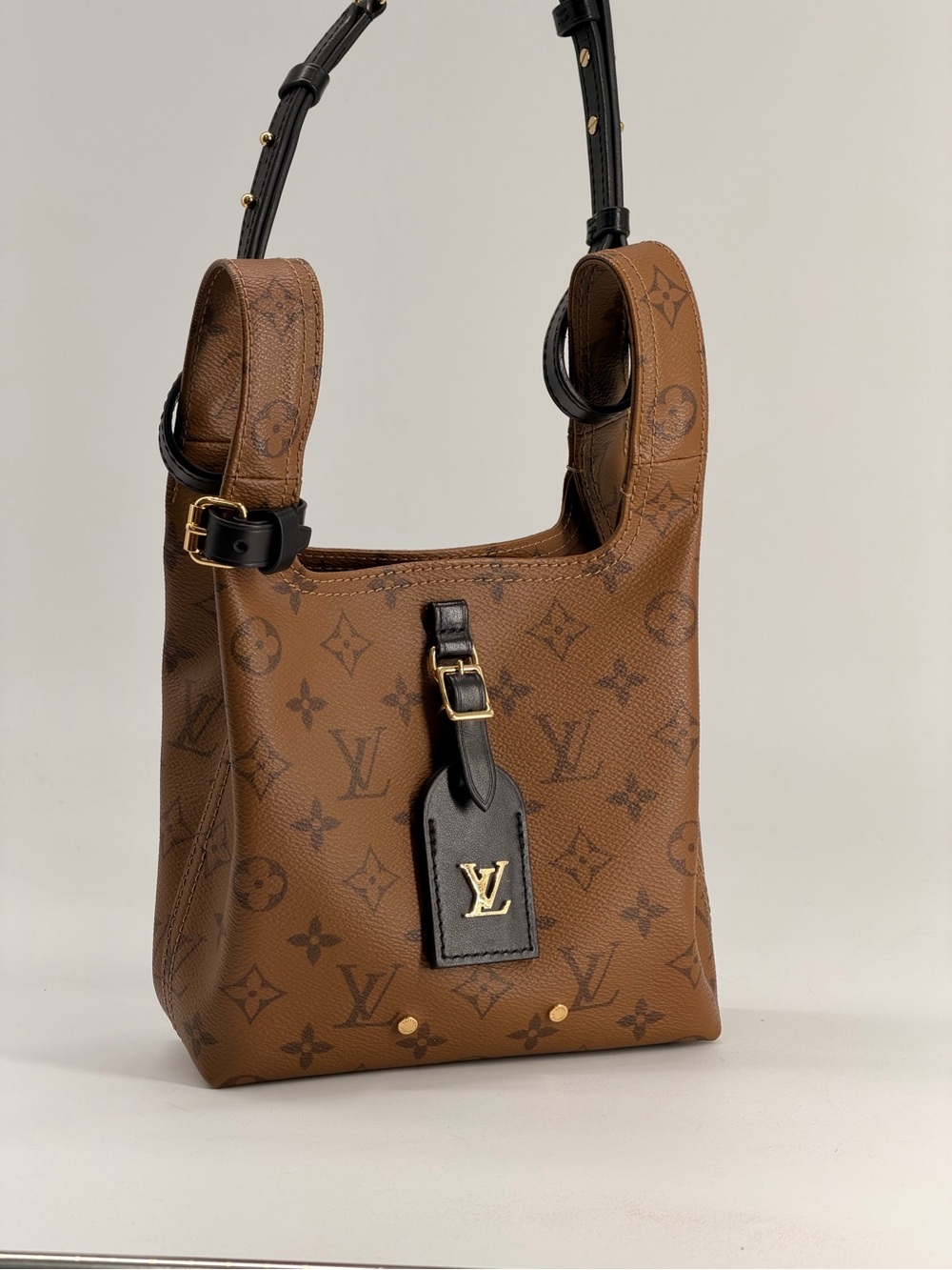 Louis Vuitton Monogram Reverse Atlantis BB Shoulder Bag